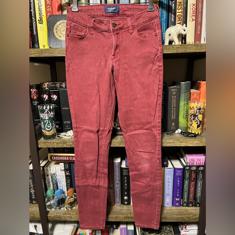 Old Navy Rockstar Mid-Rise skinny pant